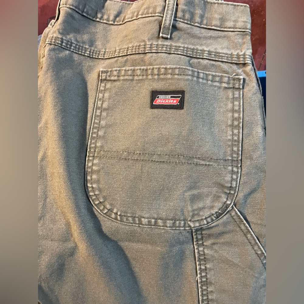 2 pairs of Dickies work denim jeans (1 green, 1 grey), 42x32